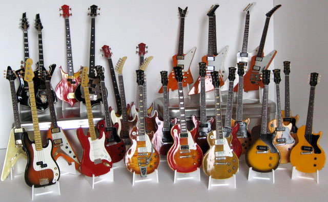 Modèle de Guitare Miniature, Guitare Miniature en Bois avec