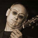 Albums CD DVD Disques guitariste : 1000 Guitares - Jouez avec Michael Jones avec laguitare.com