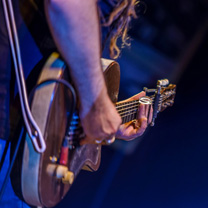 Sur Scène guitare : Les County Jels - au Zèbre de Belleville le 5 mai 2015. avec laguitare.com