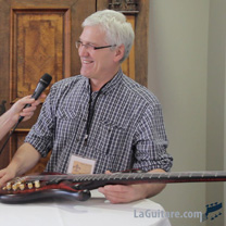 video guitare : Phil Bach Philippe Crumbach - The Holy Grail Guitar Show 2015 avec laguitare.com