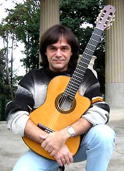apprendre guitare : Bob Bonastre - Apprendre la guitare avec laguitare.com