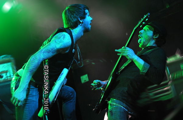 EdAke__tasunkaphotos2010_03