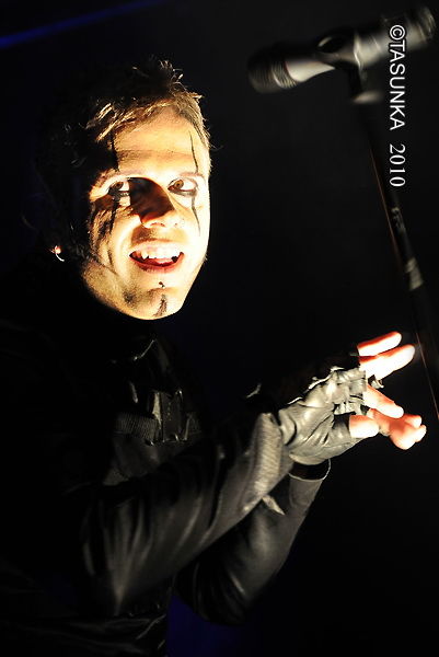 OOMPH__Tasunkaphotos2010_09