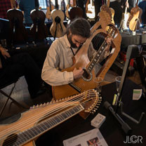 luthiers guitares et basses : Benot Meulle-Stef  - Au 2eme salon de la guitare de la Bellevilloise